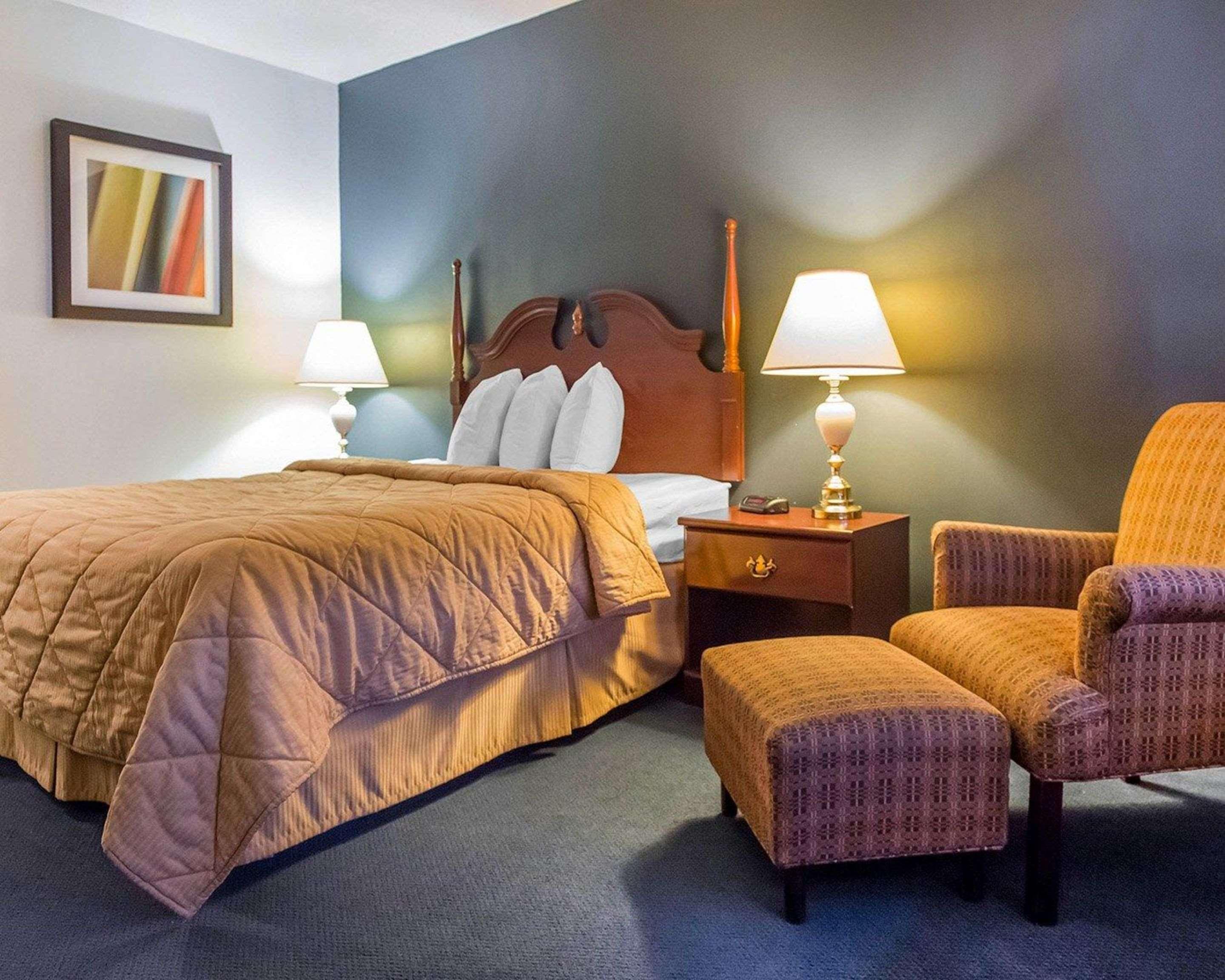 סמיתס פאלס Econo Lodge מראה חיצוני תמונה
