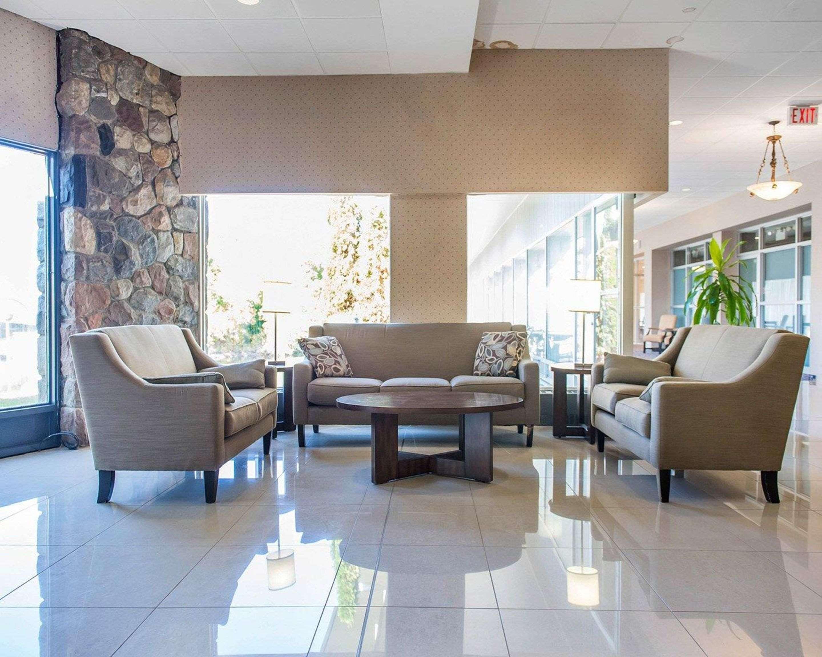סמיתס פאלס Econo Lodge מראה חיצוני תמונה