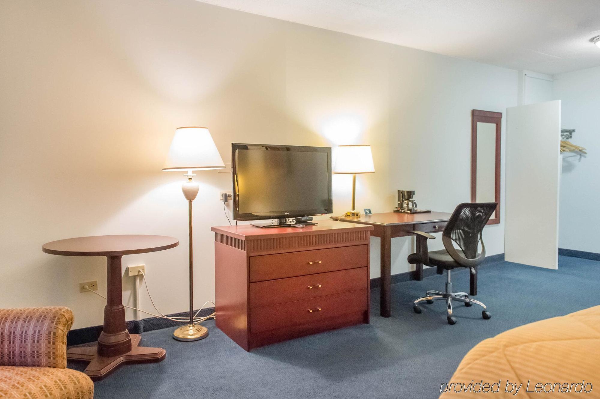 סמיתס פאלס Econo Lodge מראה חיצוני תמונה
