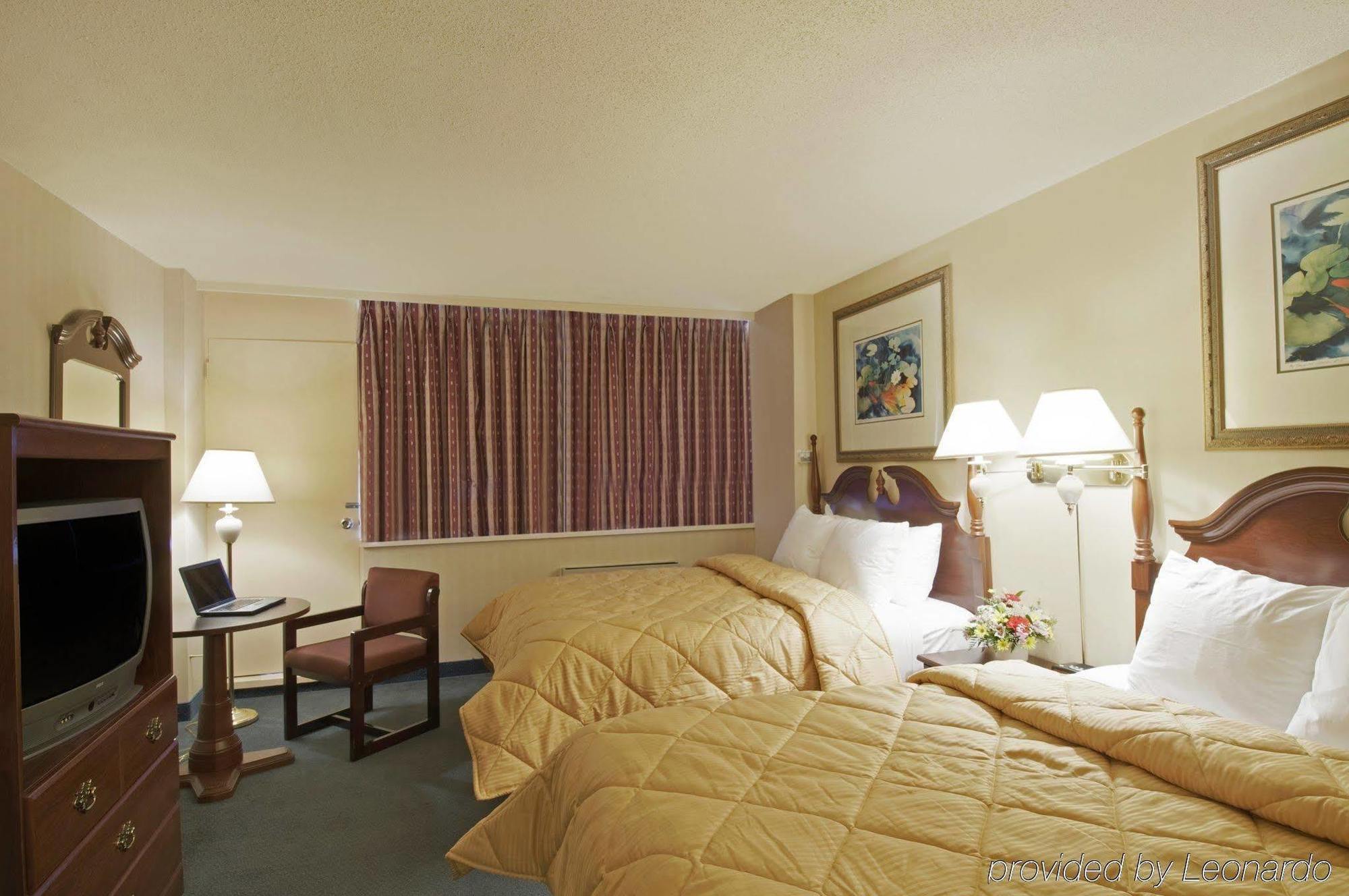 סמיתס פאלס Econo Lodge חדר תמונה